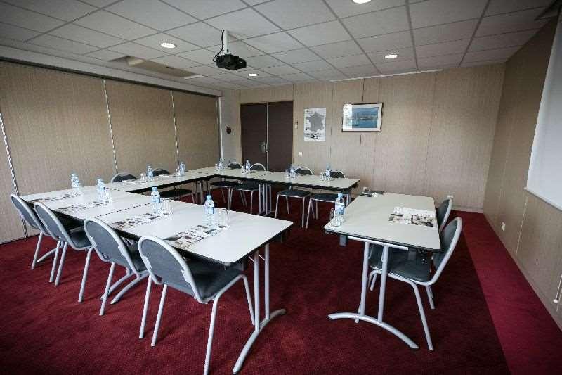 Brit Hotel Rennes Le Castel Konforlar fotoğraf