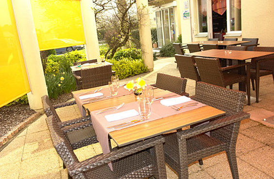 Brit Hotel Rennes Le Castel Dış mekan fotoğraf